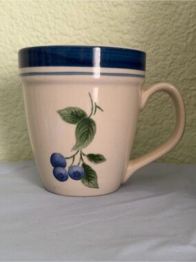 L.L. Bean Blueberry Mug Stoneware 16 oz
